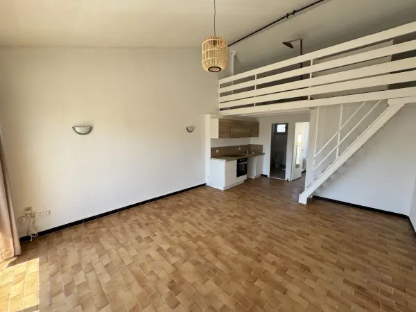 Agde 34300 – Location appartement 2&nbsp;pièces 1&nbsp;chambre