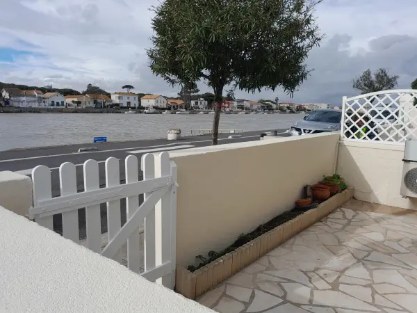 Agde 34300 – Vente appartement 3&nbsp;pièces 2&nbsp;chambres