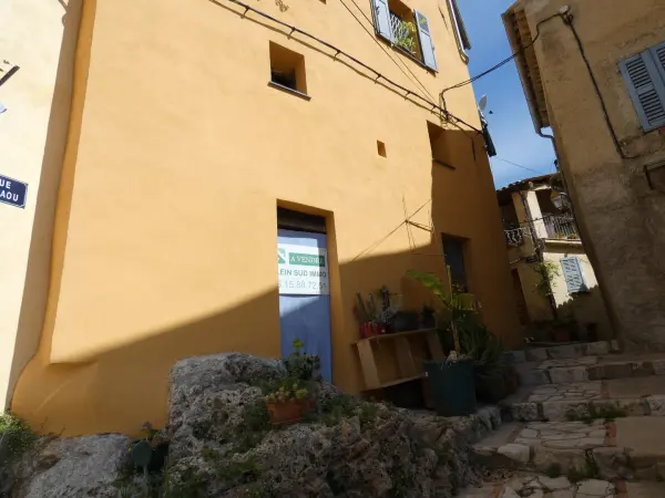 Le Bar-sur-Loup 06620 – Vente cave 1&nbsp;pièce