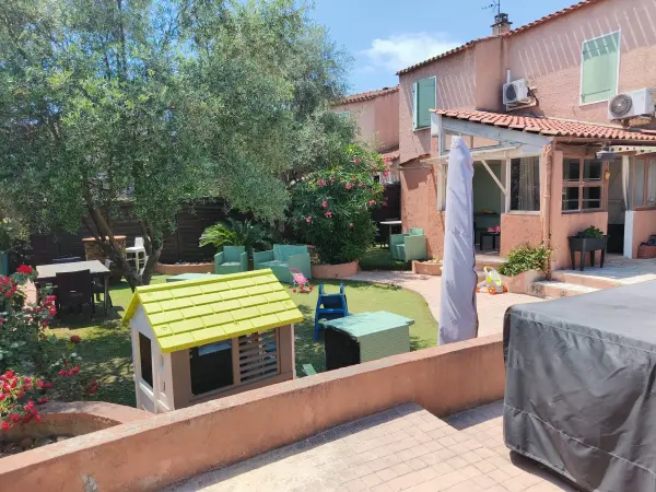Grasse 06130 – Vente maison/villa 5&nbsp;pièces 4&nbsp;chambres