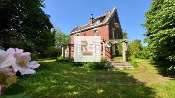 Bully-les-Mines 62160 – Vente maison/villa 10&nbsp;pièces 7&nbsp;chambres