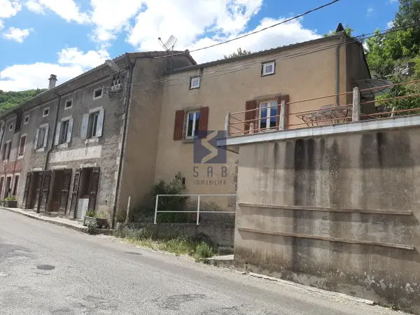 Albon-d&rsquo;Ardèche 07190 – Vente maison/villa 8&nbsp;pièces 5&nbsp;chambres