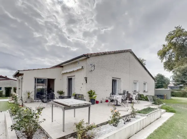 Sémalens 81570 – Vente maison/villa 5&nbsp;pièces 4&nbsp;chambres