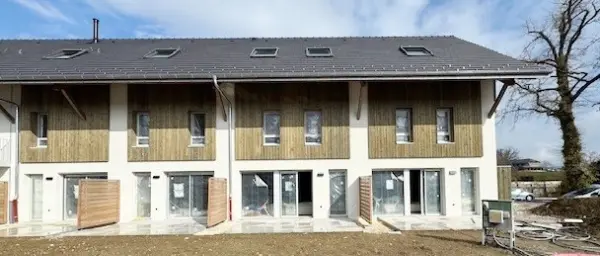 Sales 74150 – Vente appartement 3&nbsp;pièces 2&nbsp;chambres