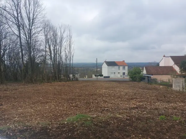 Abrest 03200 – Vente terrain