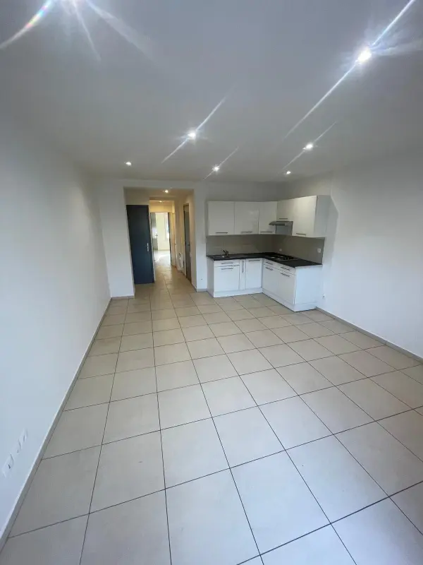 Valenciennes 59300 – Location appartement 2&nbsp;pièces 1&nbsp;chambre