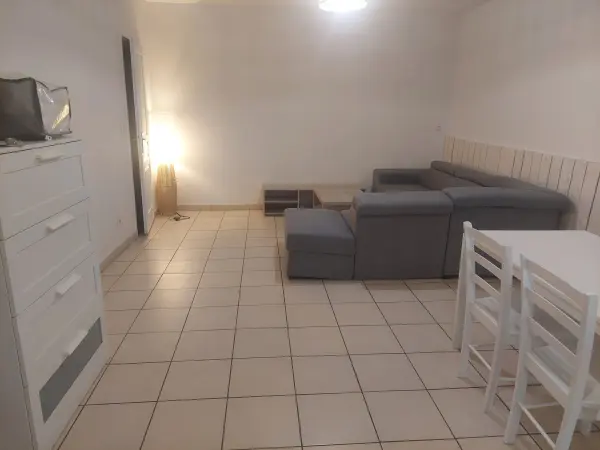 Nîmes 30900 – Location appartement 1&nbsp;pièce