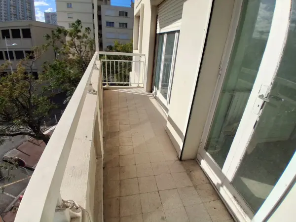 Toulon 83000 – Vente appartement 5&nbsp;pièces 3&nbsp;chambres