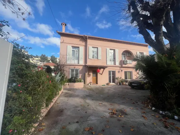 Toulon 83000 – Vente appartement 3&nbsp;pièces 2&nbsp;chambres