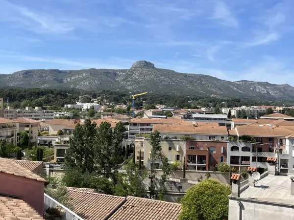 Aubagne 13400 – Location appartement 3&nbsp;pièces 2&nbsp;chambres