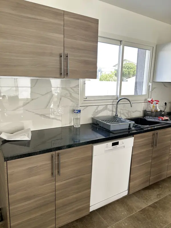Istres 13800 – Location maison/villa 6&nbsp;pièces 4&nbsp;chambres