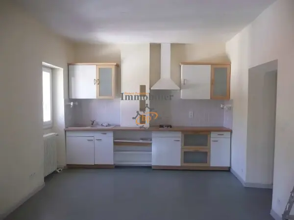 Saint-Affrique 12400 – Location appartement 2&nbsp;pièces 1&nbsp;chambre