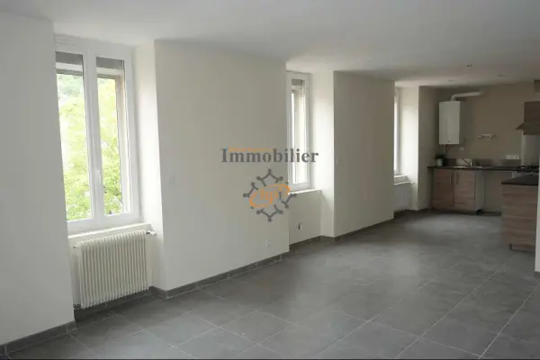 Saint-Affrique 12400 – Location appartement 3&nbsp;pièces 2&nbsp;chambres