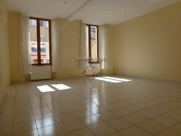Saint-Affrique 12400 – Location appartement 4&nbsp;pièces 3&nbsp;chambres