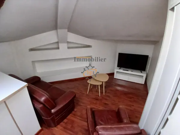 Saint-Affrique 12400 – Location appartement 2&nbsp;pièces 1&nbsp;chambre