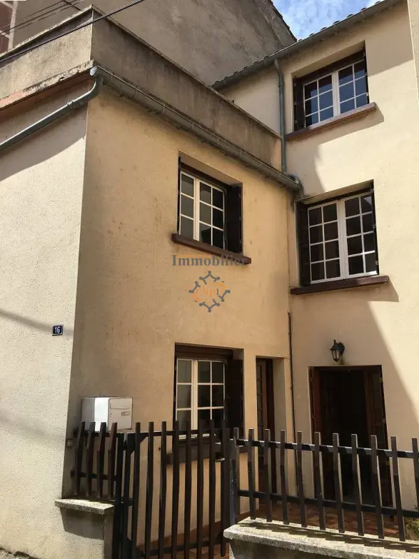 Camarès 12360 – Location maison/villa 3&nbsp;pièces 2&nbsp;chambres