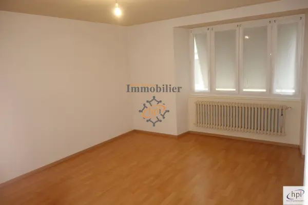 Saint-Affrique 12400 – Location appartement 5&nbsp;pièces 4&nbsp;chambres