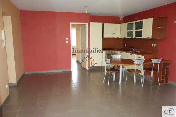 Saint-Affrique 12400 – Location appartement 3&nbsp;pièces 2&nbsp;chambres