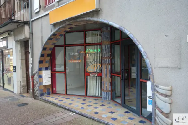 Saint-Affrique 12400 – Location bureaux 2&nbsp;pièces