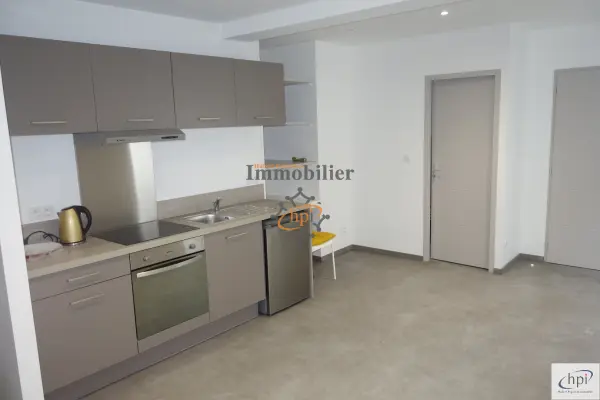 Saint-Affrique 12400 – Location appartement 2&nbsp;pièces 1&nbsp;chambre