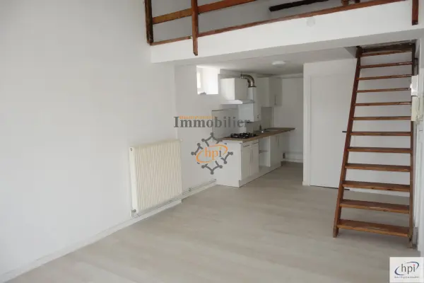 Saint-Affrique 12400 – Location appartement 2&nbsp;pièces 1&nbsp;chambre