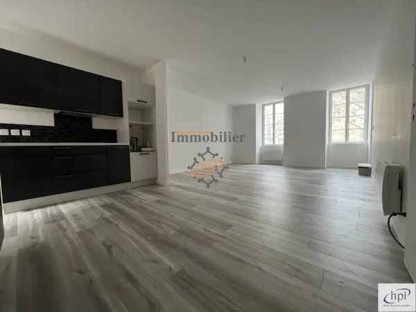 Saint-Affrique 12400 – Location appartement 4&nbsp;pièces 3&nbsp;chambres