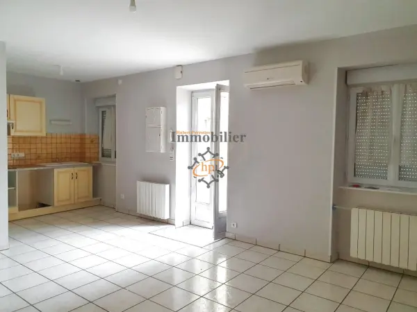 Saint-Affrique 12400 – Location appartement 1&nbsp;pièce