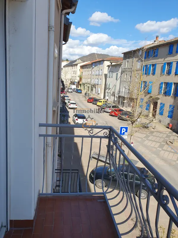 Saint-Affrique 12400 – Location appartement 2&nbsp;pièces 1&nbsp;chambre