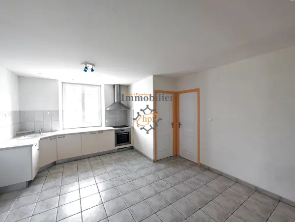 Saint-Affrique 12400 – Location appartement 2&nbsp;pièces 1&nbsp;chambre
