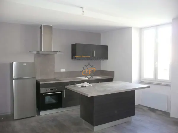 Saint-Affrique 12400 – Location appartement 2&nbsp;pièces 1&nbsp;chambre