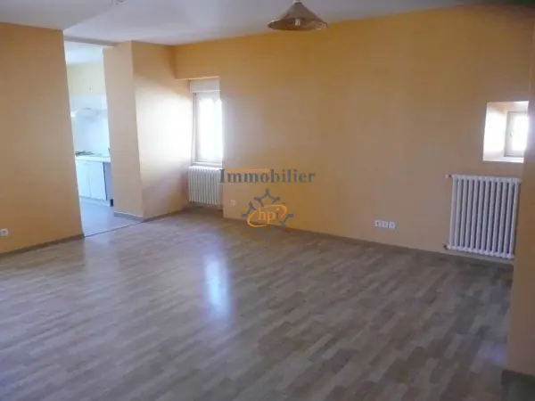Saint-Affrique 12400 – Location appartement 4&nbsp;pièces 3&nbsp;chambres
