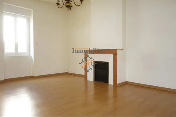 Saint-Affrique 12400 – Location appartement 4&nbsp;pièces 3&nbsp;chambres