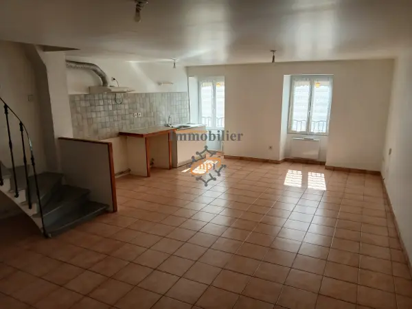 Saint-Affrique 12400 – Location appartement 4&nbsp;pièces 3&nbsp;chambres