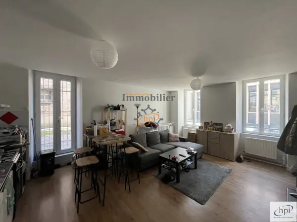 Saint-Affrique 12400 – Vente immeuble