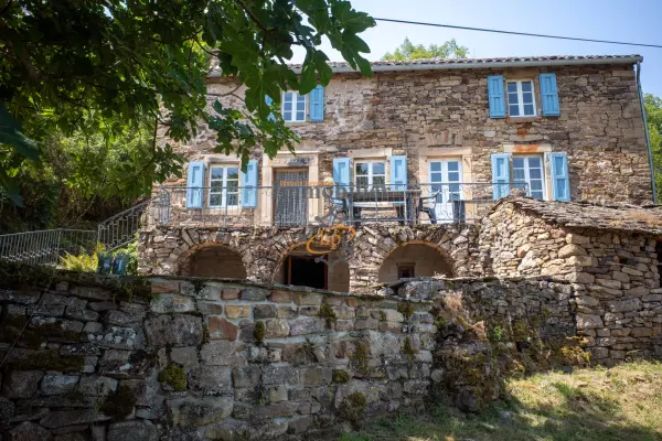 Broquiès 12480 – Vente maison/villa 5&nbsp;pièces 4&nbsp;chambres