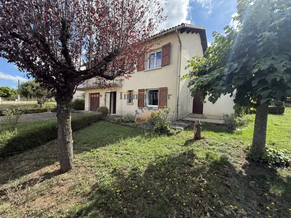 Roquefort-sur-Soulzon 12250 – Vente maison/villa 4&nbsp;pièces 3&nbsp;chambres