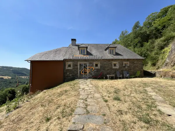 Ayssènes 12430 – Vente maison/villa 6&nbsp;pièces 3&nbsp;chambres