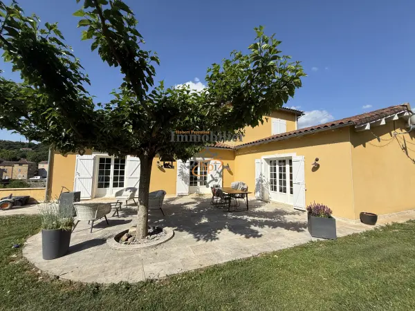 Saint-Jean-d&rsquo;Alcapiès 12250 – Vente maison/villa 5&nbsp;pièces 4&nbsp;chambres