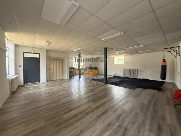 Saint-Affrique 12400 – Vente local