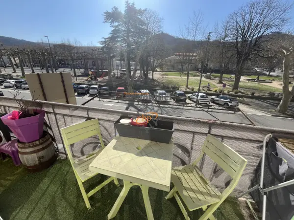 Saint-Affrique 12400 – Vente appartement 2&nbsp;pièces 1&nbsp;chambre