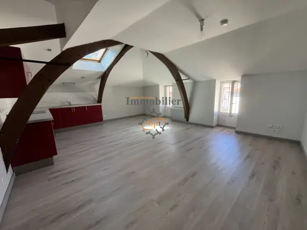 Saint-Affrique 12400 – Vente appartement 3&nbsp;pièces 2&nbsp;chambres