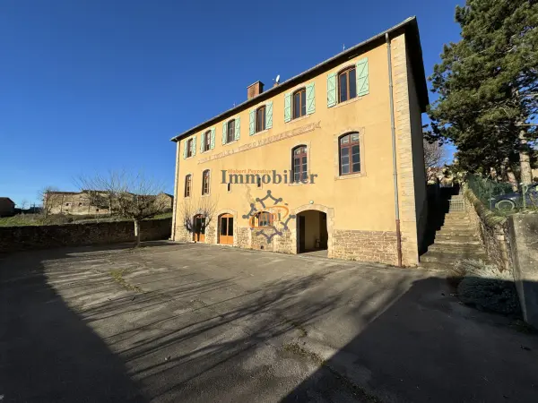 Saint-Victor-et-Melvieu 12400 – Location appartement 3&nbsp;pièces 2&nbsp;chambres