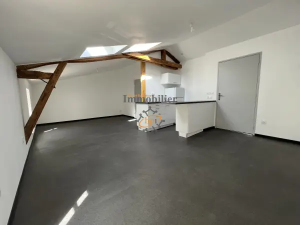 Saint-Affrique 12400 – Location appartement 2&nbsp;pièces 1&nbsp;chambre