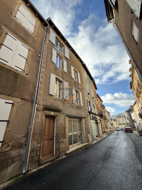 Saint-Sernin-sur-Rance 12380 – Location maison/villa 5&nbsp;pièces 4&nbsp;chambres