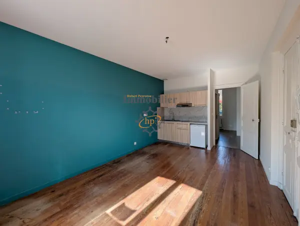 Saint-Affrique 12400 – Location appartement 2&nbsp;pièces 1&nbsp;chambre