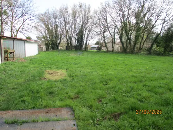 Jazeneuil 86600 – Vente terrain