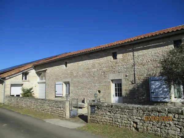 Rom 79120 – Vente maison/villa 7&nbsp;pièces 4&nbsp;chambres