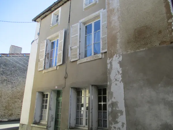 La Mothe-Saint-Héray 79800 – Vente maison/villa 7&nbsp;pièces 4&nbsp;chambres