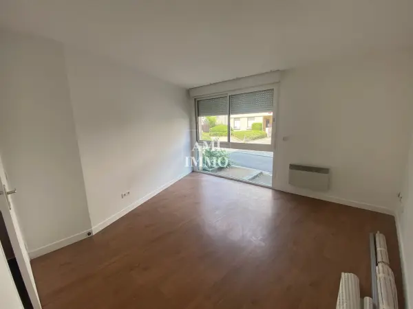 Igny 91430 – Vente local