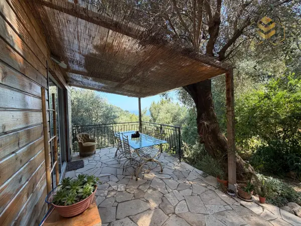 Castellar 06500 – Vente appartement 4&nbsp;pièces 3&nbsp;chambres